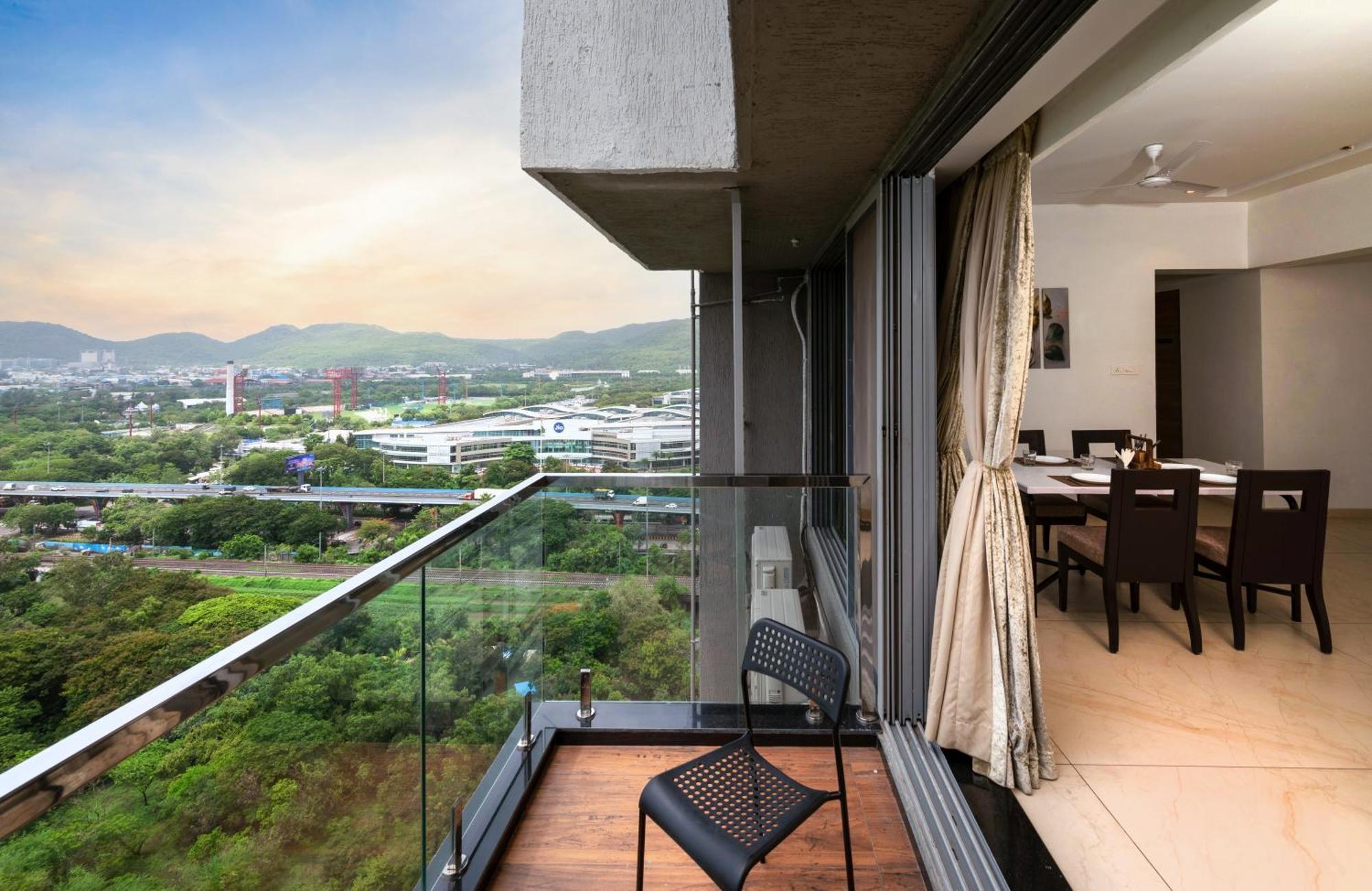 Freesia Residency By Express Inn - Navi Mumbai Bagian luar foto
