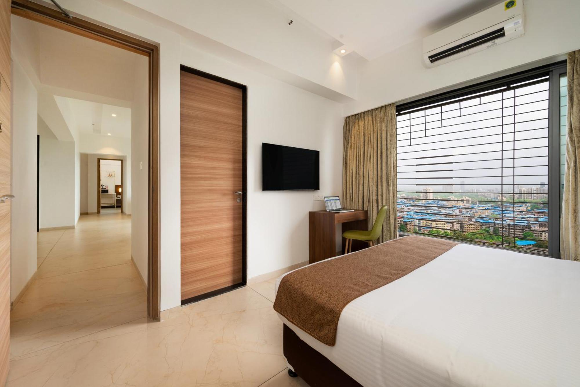 Freesia Residency By Express Inn - Navi Mumbai Bagian luar foto