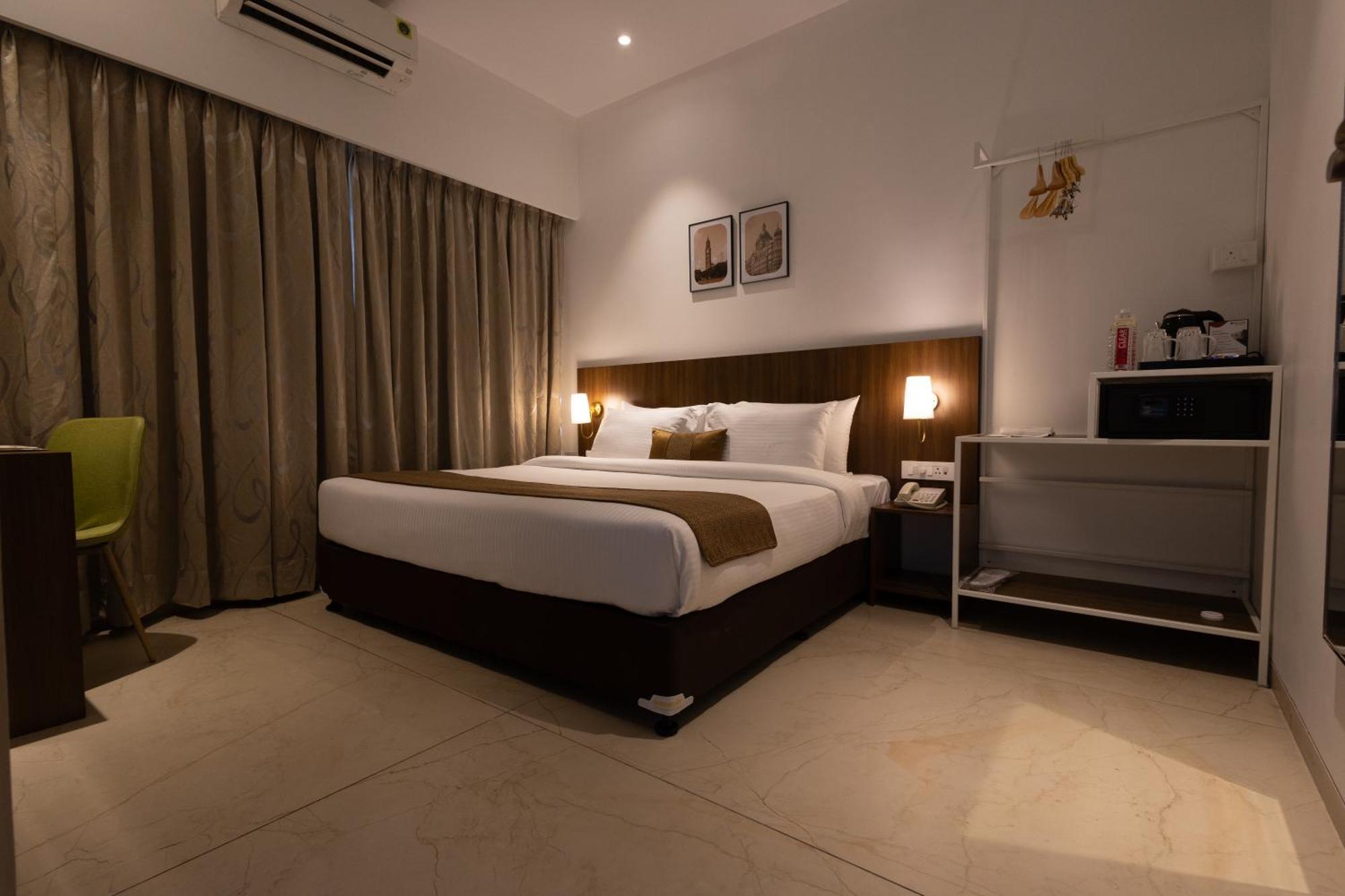 Freesia Residency By Express Inn - Navi Mumbai Bagian luar foto