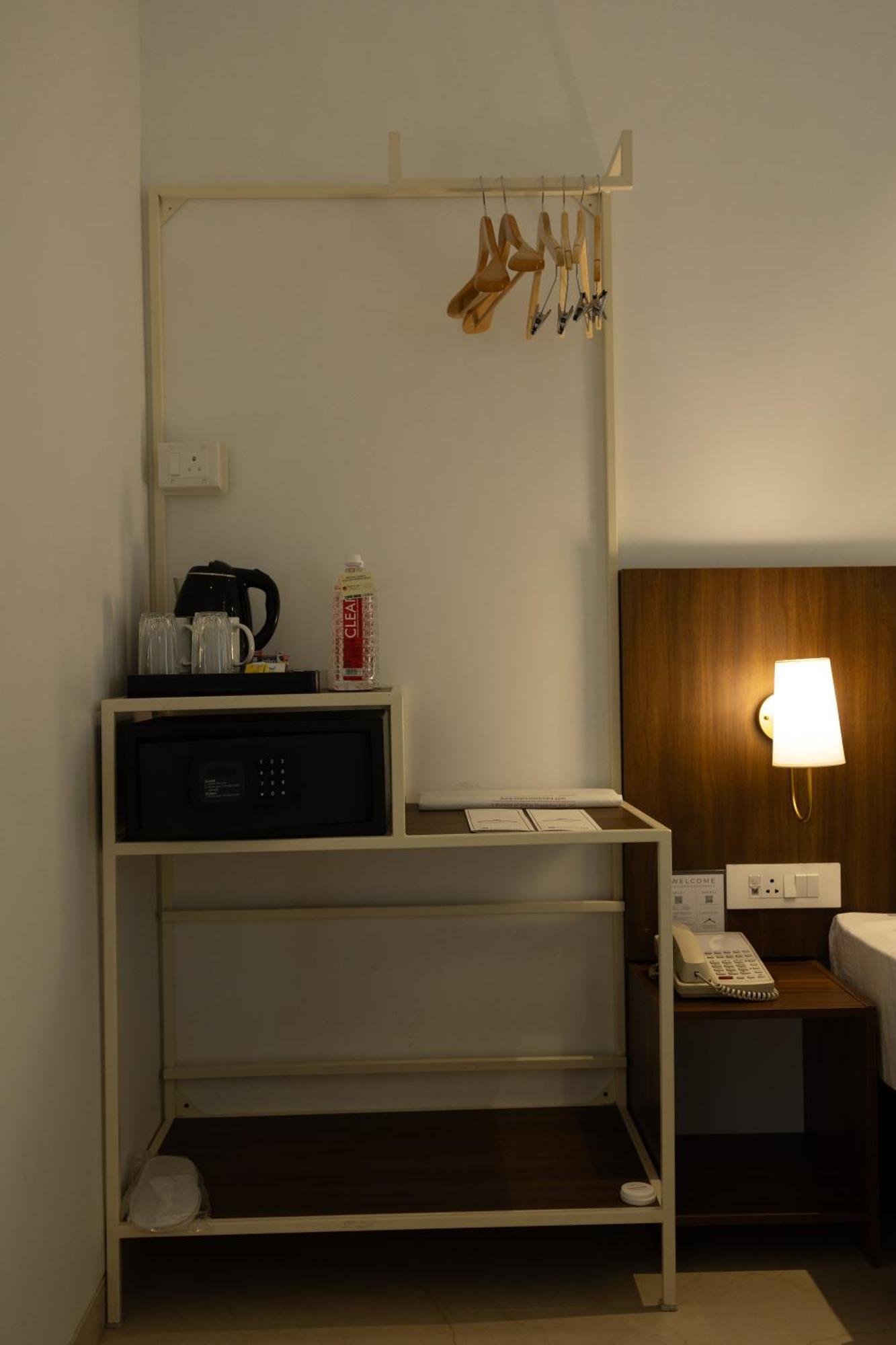 Freesia Residency By Express Inn - Navi Mumbai Bagian luar foto
